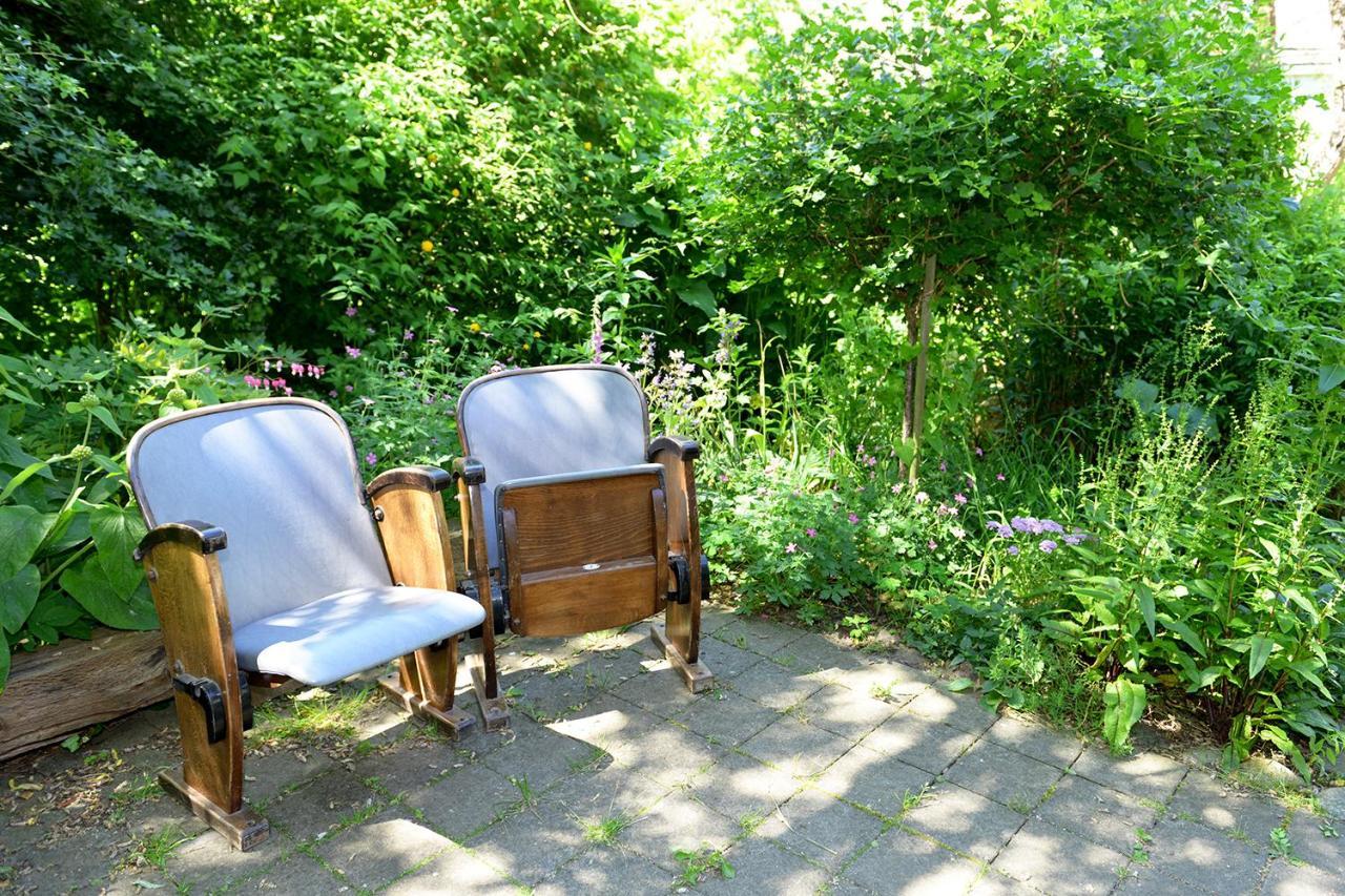Das Alte Kino In Barth - Das Gartenhaus Bagian luar foto