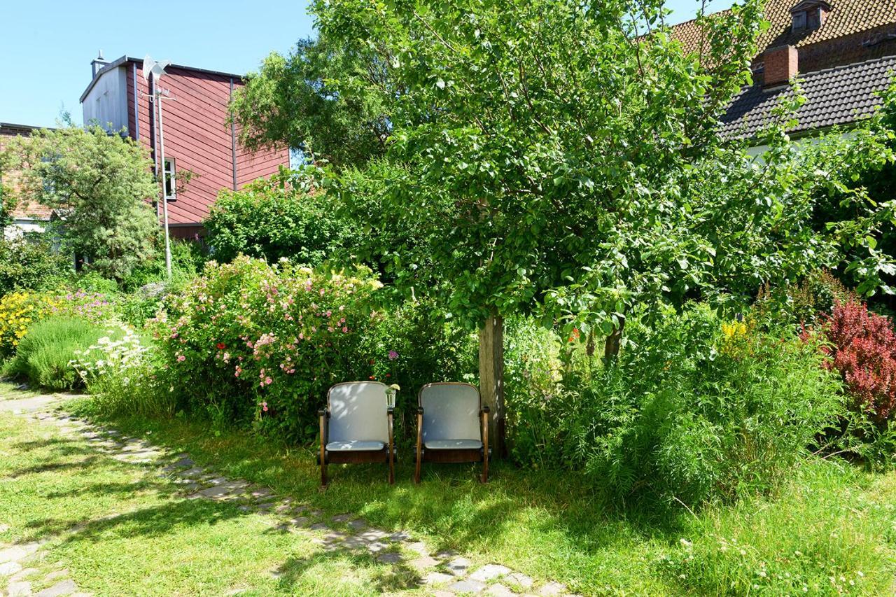 Das Alte Kino In Barth - Das Gartenhaus Bagian luar foto